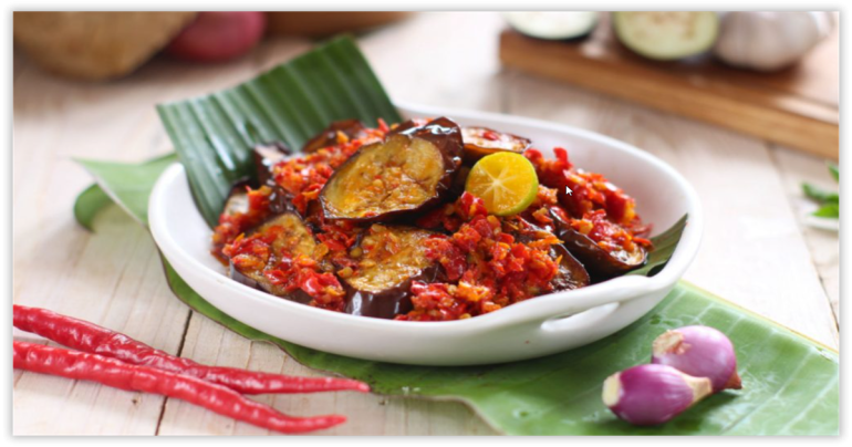 7 Menu Catering Jakarta Ternikmat Disantap Kapan Saja 1. catering Jakarta Terong Balado