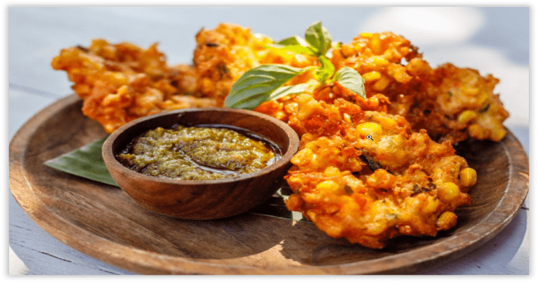 5 Menu Catering Online Berbahan Jagung dan Manfaatnya 6. catering online Bakwan Jagung