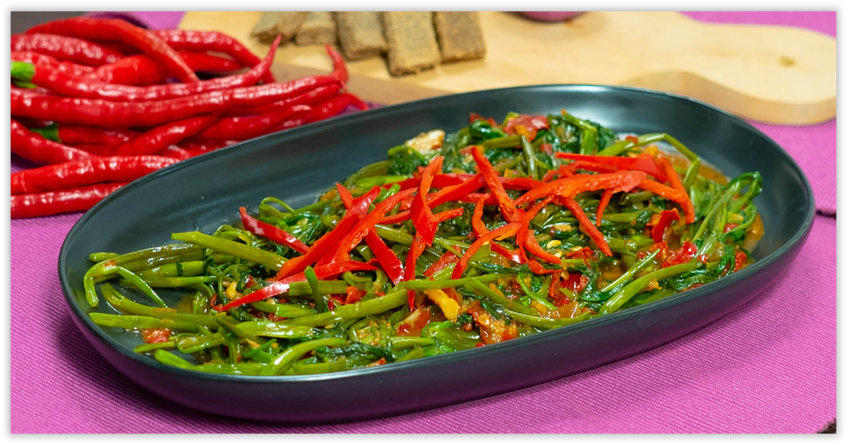 Lezatnya Lauk Pendamping Ayam Kecap, Tumis Kangkung lauk pendamping ayam kecap