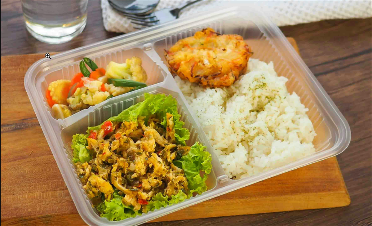 Lezatnya Menu Catering Kediri Nasi Ayam Suwir Cabai Hijau Khas Samadu Catering catering kediri